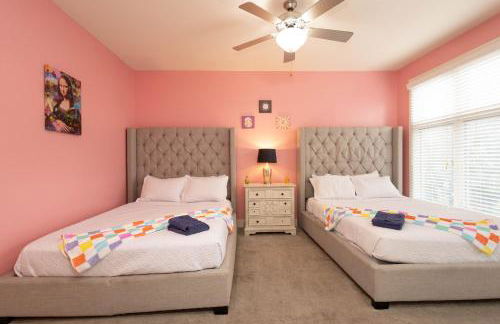 Pink Experience - West End Broadway & Restaurants - Foto 20