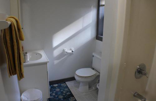 WP2 Pet Friendly Keweenaw Apt w EV Charger Onsite - Foto 14