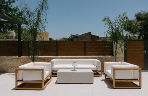 Emerald Harmony Villa with Private Pool & Jacuzzi - Photo 14