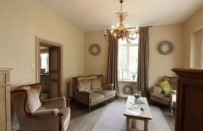 Unique Holiday Home in Virton with Hot Tub - Foto 7