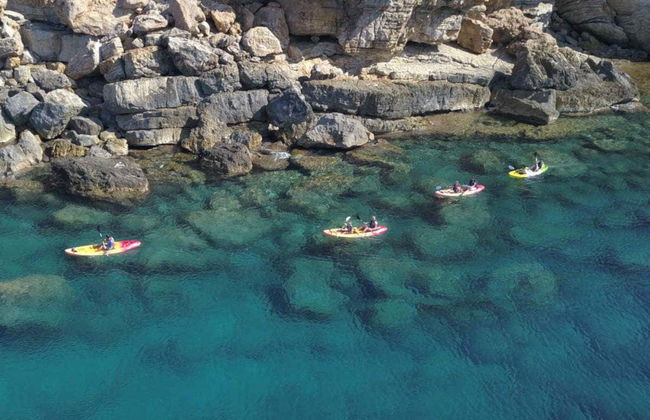 Tour en kayak con snorkel por Cala Codolar - Foto 6