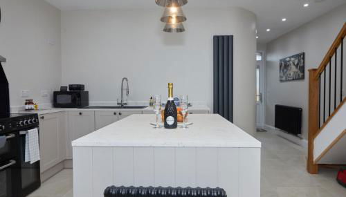 No32 Carmarthen Road - Foto 2, stove, dishwasher