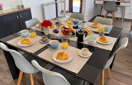 House with Garden in Bombarral - 100 m², Shared Pool - Photo 7