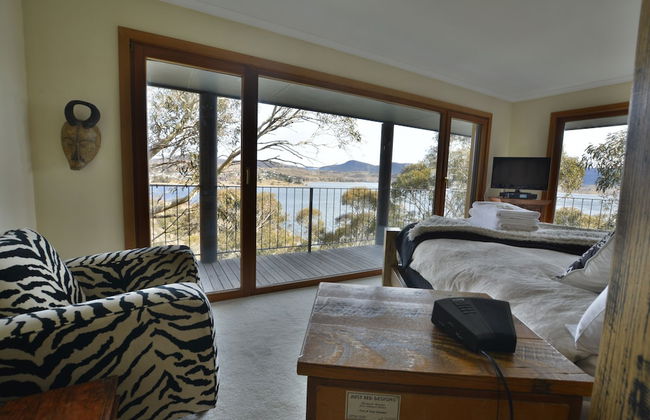 The Point Jindabyne - Photo 1