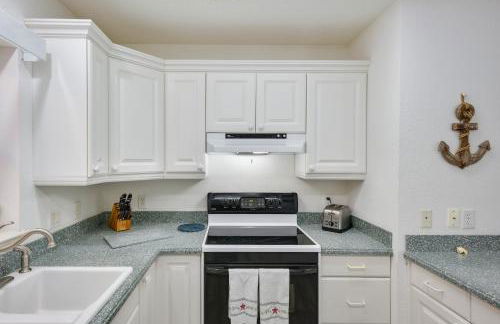 Waterfront Nettles Island Beach House Pool Access - Photo 8