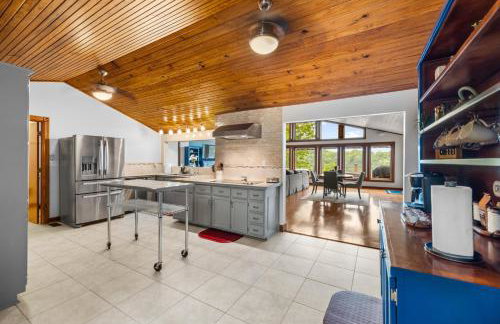 Grande Villa – Lake Cumberland View • Hot Tub • Game Room • Walk to Boat Ramp ➠ 389 - Foto 11