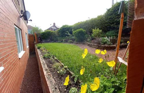 The Side - Hexham - Photo 5