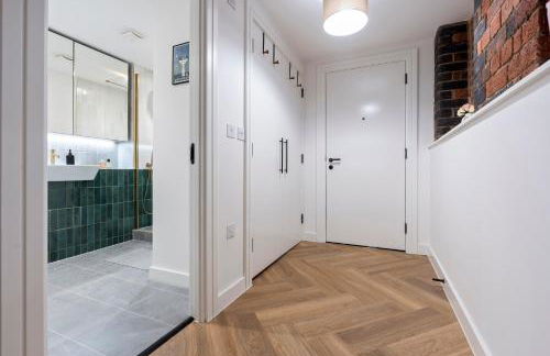 Signature Suite- City Centre, Pool Table, Canal, Netflix Sleeps 7 - Foto 48