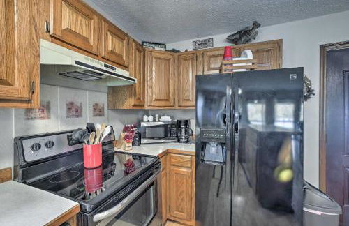 Waterfront Home with Fire Pit on Table Rock Lake - Foto 10