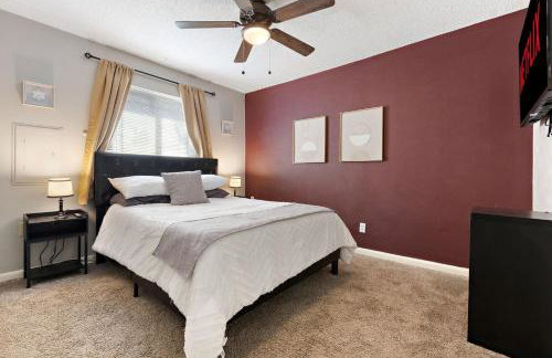 DFW Mid-Cities Oasis with Pool, Hot Tub and Fire Pit - Photo 20