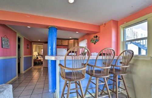 Oceanfront Sargent Beach Home with Dock! - Foto 17