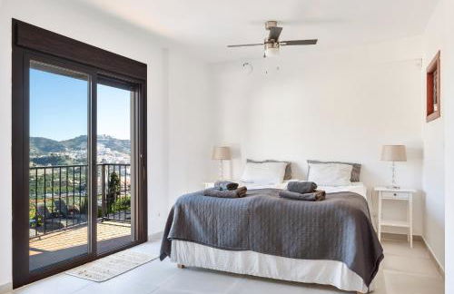 Dream Stay! 15 Guests, Big Pool with Heating Option at Extra Cost, Sea view! - Photo 8