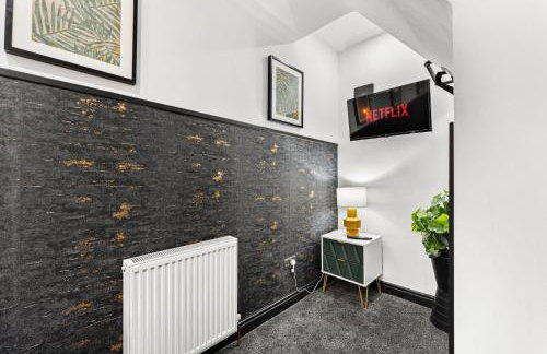Designer 4 Bed House in Leeds - Sleeps 13 - Foto 27