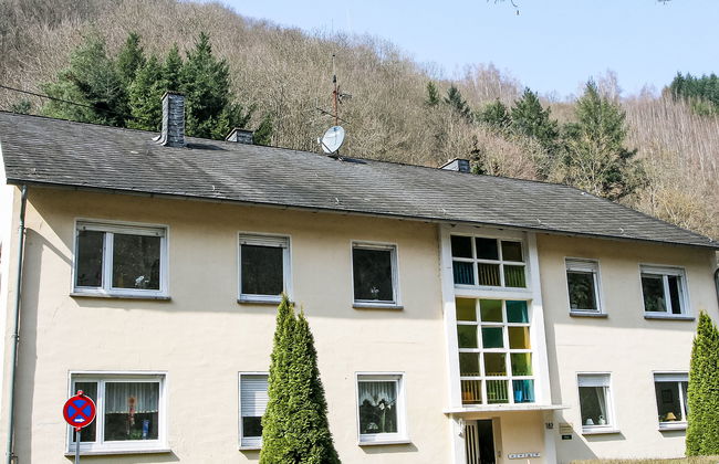 2 bedroom Apartment in Traben-Trarbach with garden - Photo 31