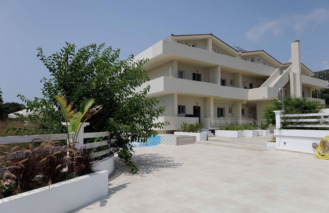 Maggana Residence - Photo 41
