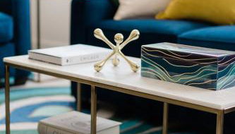 Husker Home TEN40 is in the heart of Downtown Lincoln where you can walk to Haymarket & UNL - Foto 5