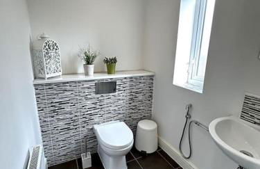 3-bedroom house close to city centre - Foto 21