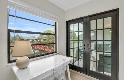 Updated and Beautiful Views - Foto 19