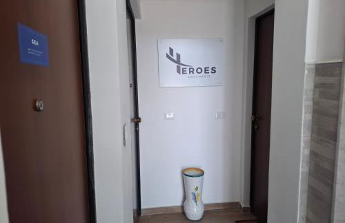 Heroes Apartments - Foto 15