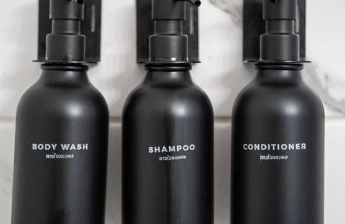 Peaceful Private backyard w BBQ in Lombard by LCP Collection - Foto 13