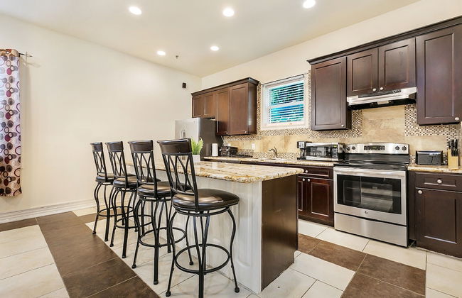 Carondelet Street Modern Suites - Foto 10