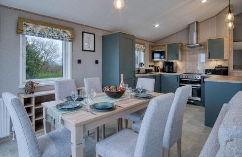 Carn Springs Lodge - 3 Bed - Devonshire Dr - Tenby - Photo 4