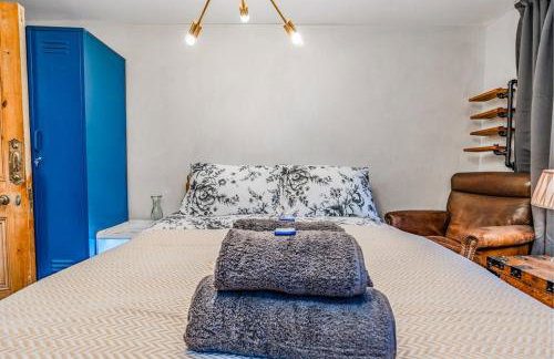 Pet-friendly flat w/ garden patio & smart tv - Foto 9