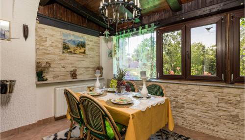 Nice Home In Krivi Put With Wifi - Foto 4