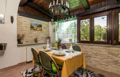 Nice Home In Krivi Put With Wifi - Foto 4