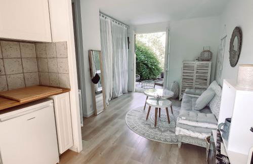 Ravissant T1 avec jardinet proche de la mer - Foto 15