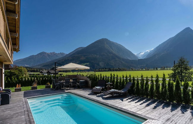 Chalet in Neukirchen by Wildkogel Ski Slopes - Photo 17