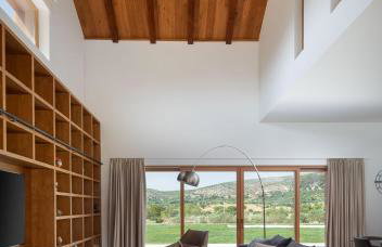 Luxury Villa Silence with Heated Pool - Photo 4