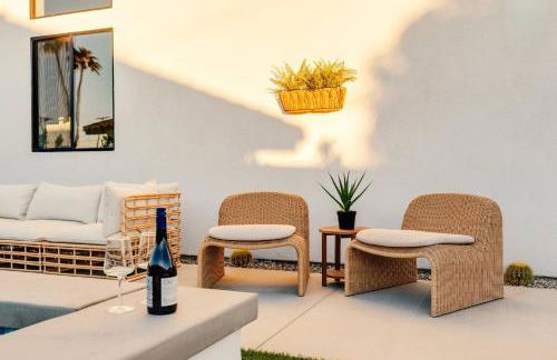 Desert Oasis: Pool, Spa, Golf Sim + EV Charger - Foto 62