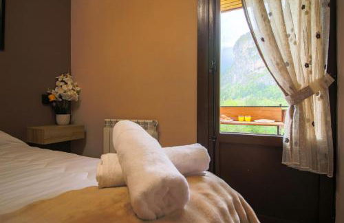 Suite Vistas Únicas a Ordesa y MontePerdido - Piscinas - Barbacoa - Photo 19