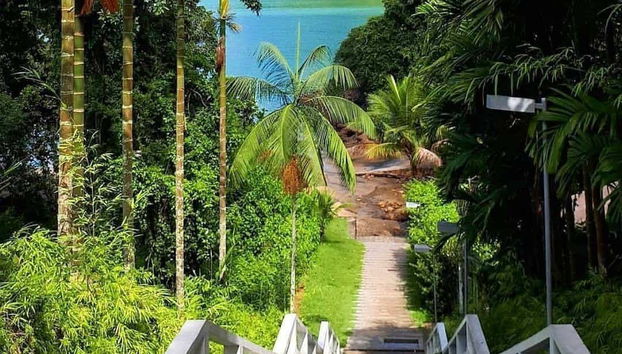 Anchieta Island footbridge