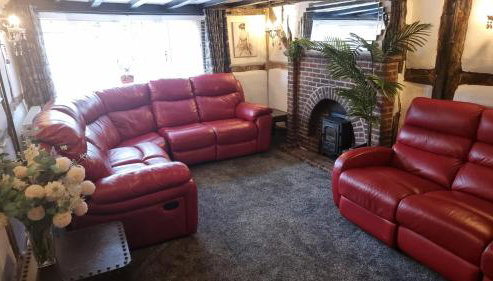 Lilac Cottage -Sleeps 6 -HOT TUB - Foto 4