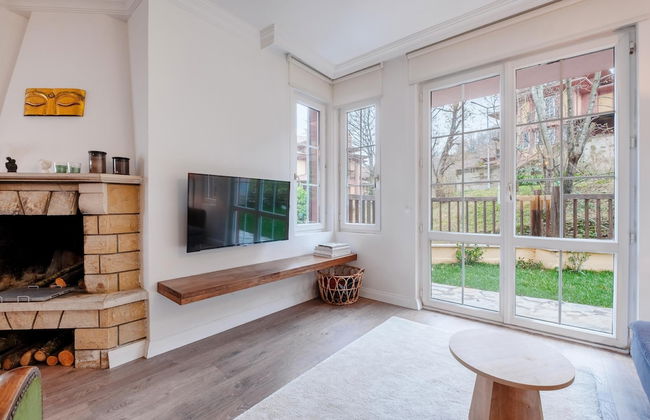 Villa With Spacious Garden in Sapanca - Photo 4