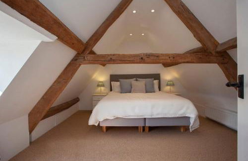 Charming Country House Nr Bath - Photo 5