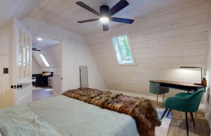 Relaxing A-Frame with Hot Tub and Lake Access - Foto 6