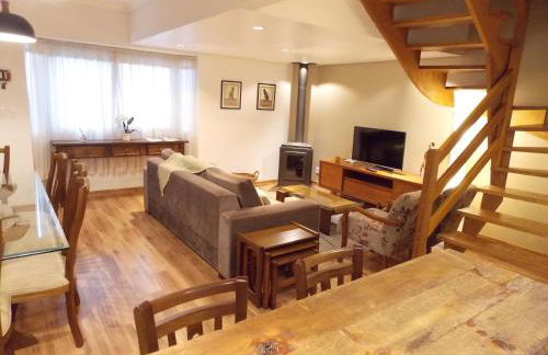 Triplex 3 suítes em Canela - Foto 3