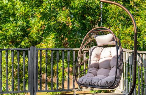 Hidden Gems with Pool and Game room - Foto 13