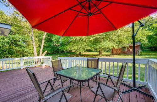 Winston-Salem Home on 2 Acres - Spacious Deck! - Foto 2