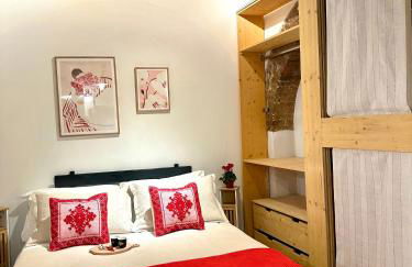 Natural RED Passion in Perugia Downtown - Photo 15