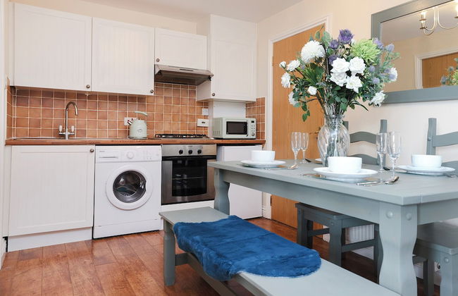 JOIVY Greenknowes Farmhouse Retreat 7 Bed With Hot Tub And Bar - Foto 13