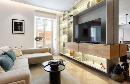 NUEVO Apartamento Premium en zona Retiro - Photo 2