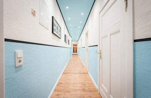 Stilvolle XXL-Ferienwohnung für 9 Gäste-148qm,4 Schlafzimmer,2 Parkplätze - Foto 28