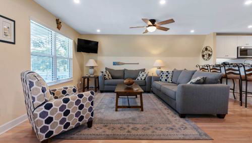 Lighthouse Loft l Marshfront l Walk to Downtown - Foto 4