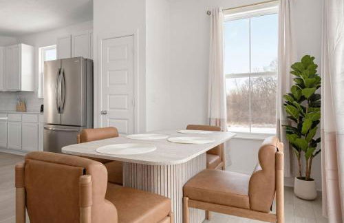 Brand-New Luxury Townhome in Noblesville - Foto 39