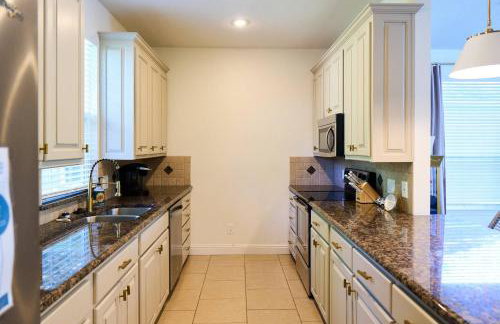 Cozy Lakehouse + Boat Access - Foto 29