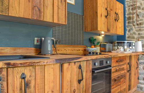 Little Penquite - Photo 5